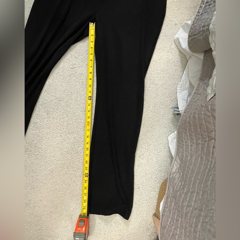 Womens’ Black pants - Picture 4 of 6